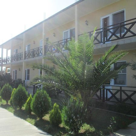 Guest House У Дедушки Самвела Alakhadze Bagian luar foto